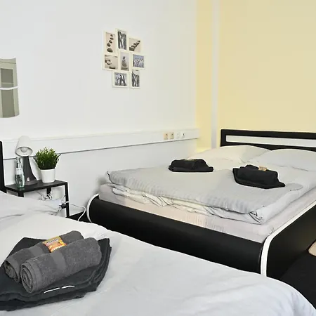 Auberge de jeunesse Pott - Zimmervermietung